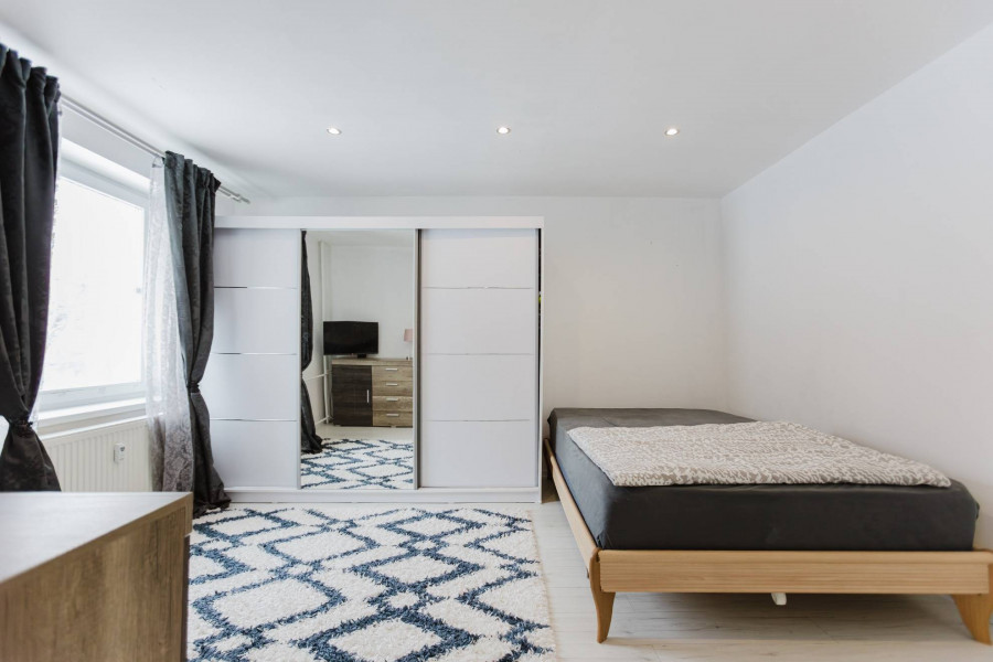 3 izbový byt na PREDAJ, Komenského ul. - 3